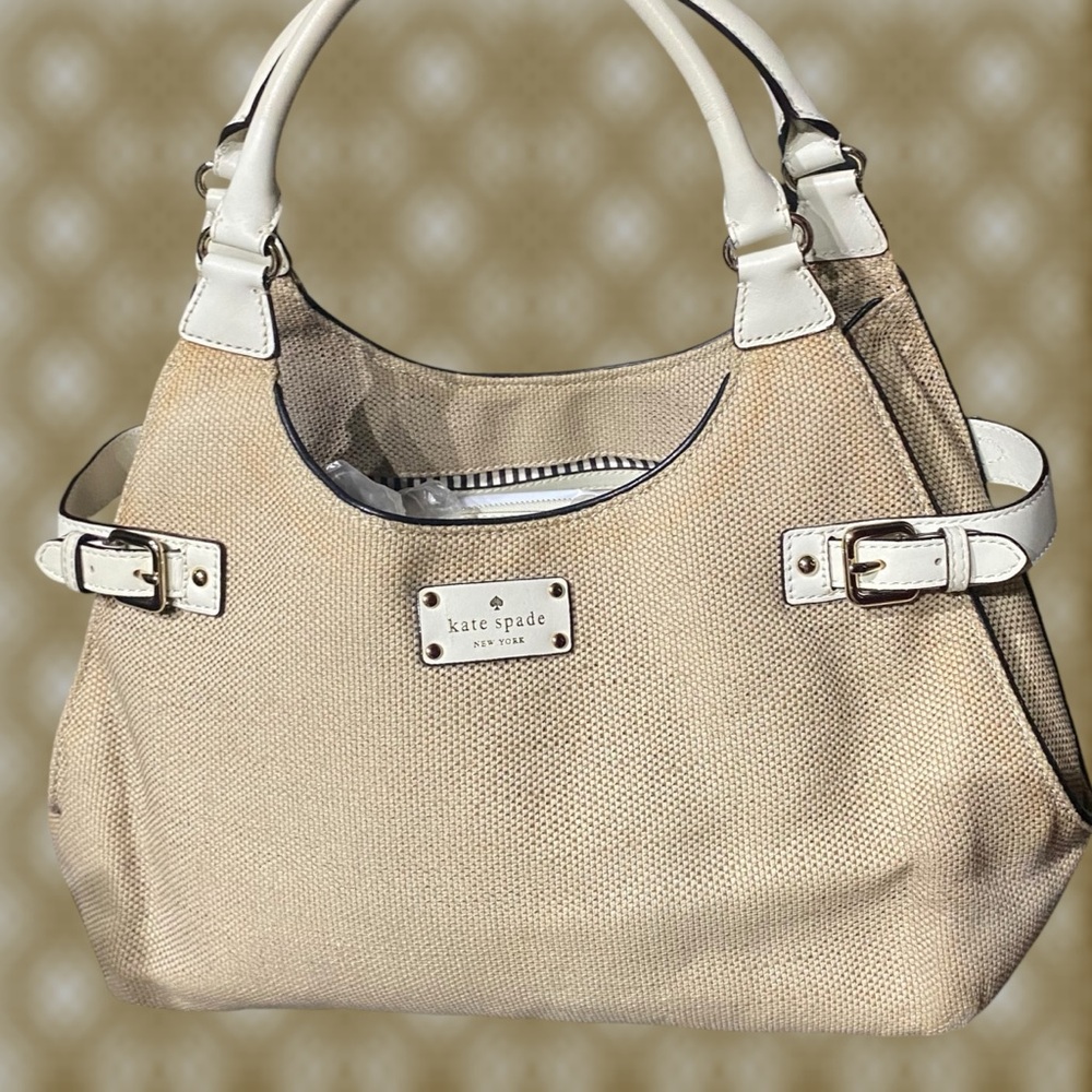 Kate Spade Vanston Dylan Burlap Bag. Excellent condition. No flaws.